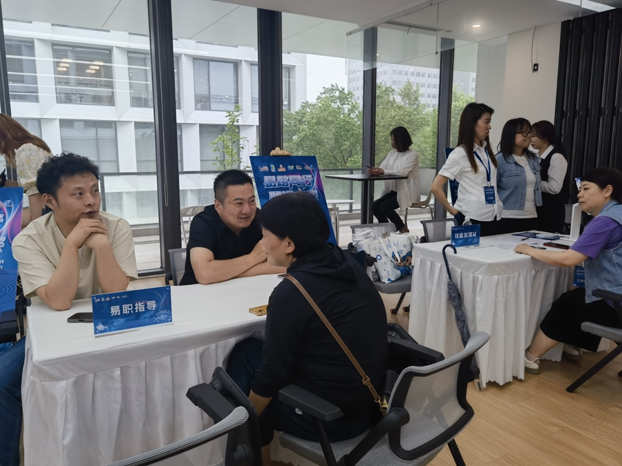 尼泊尔青年夏令营西宁过端午体验中国传统文